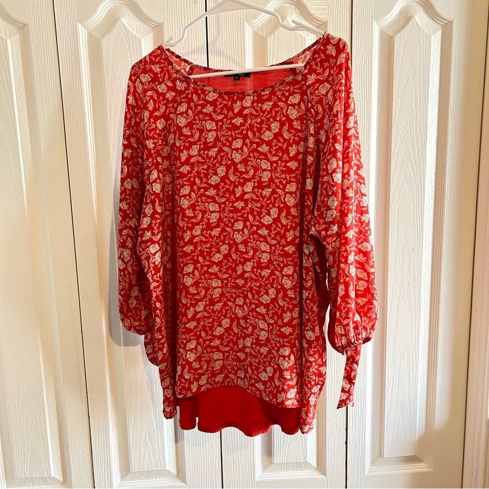 Papermoon Larie Tie Sleeve Red Floral Blouse in Women’s Sz 2X